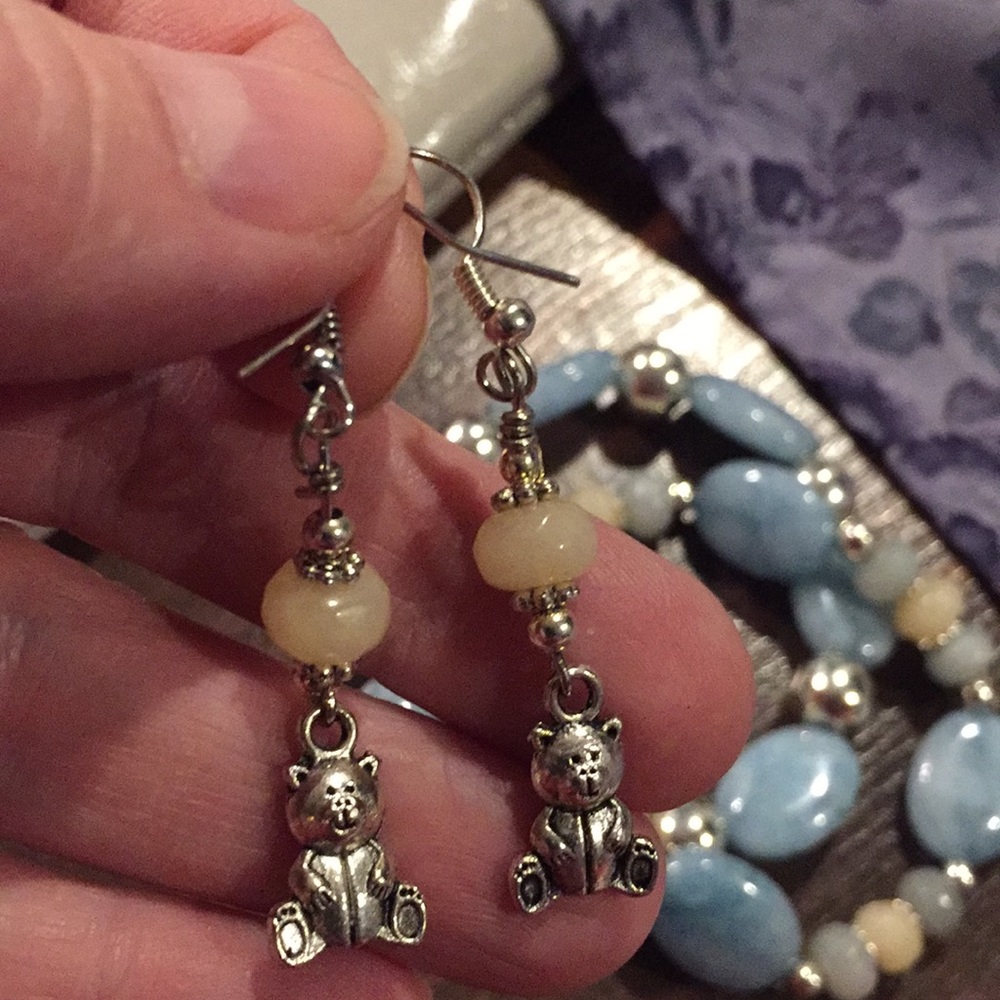 🧸 Adorable Teddy Bear Earrings